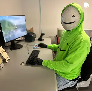 快手买站一块钱100_快手买币有便宜的吗_快手上的快币平台抽成多少
