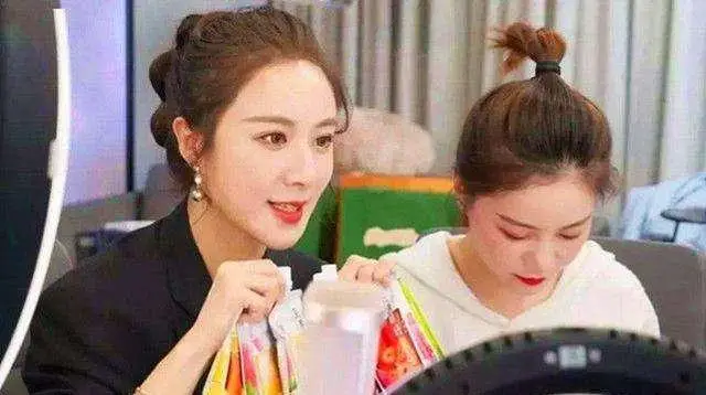 快手买热门会影响什么嘛_快手买热度链接_快手买热门有用么